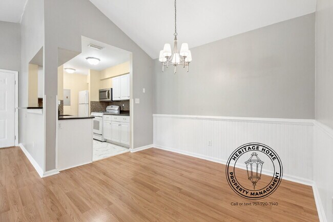Building Photo - 12663 Daybreak Cir
