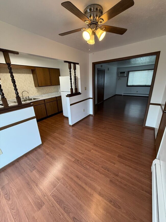 Building Photo - 8423 Colwyn Ct