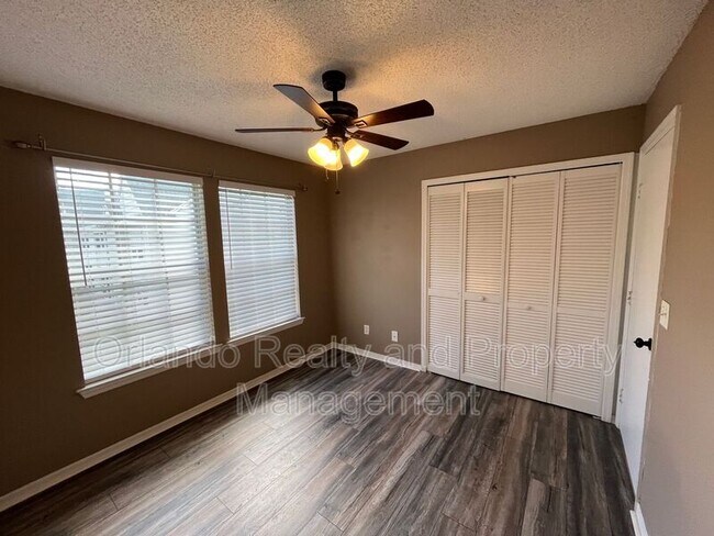 Building Photo - 6088 Westgate Dr