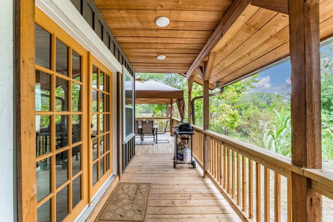 Building Photo - 3116 Golden Eye Dr