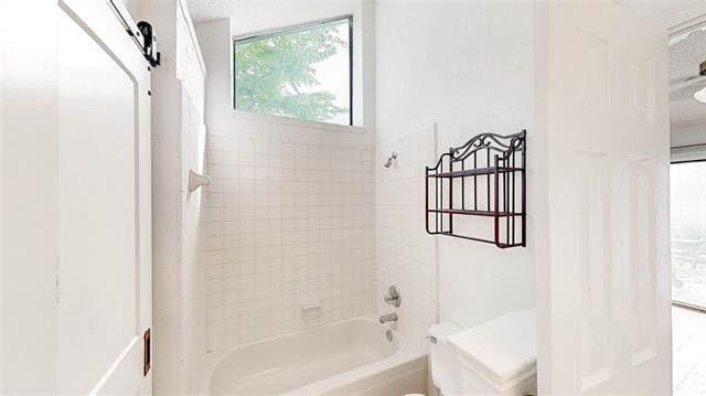Building Photo - 2121 Stradivarius Ln