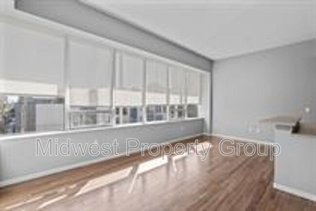 Building Photo - 4100 Lindell Blvd