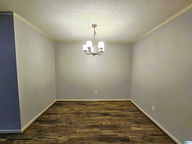 Building Photo - 3425 Sandner Ct