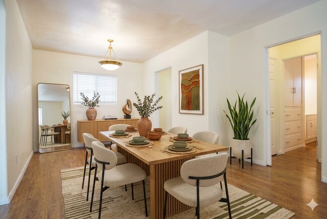 Building Photo - Historic Kensington - Charming 2bd/2ba with Bonus Room & parking - Ground floor Level
