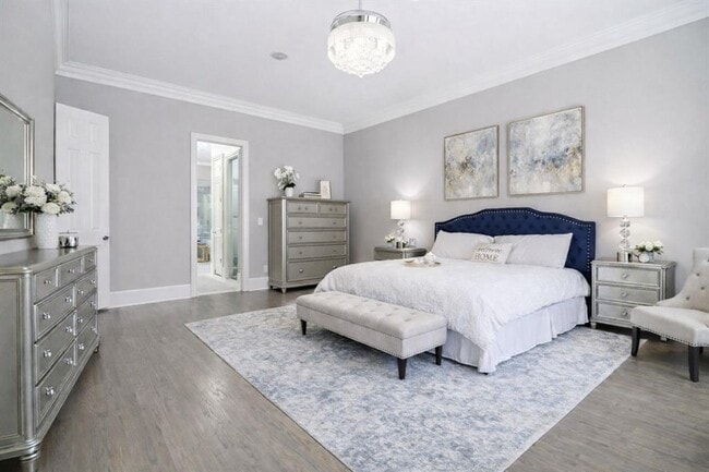 Building Photo - 4738 Ivy Ridge Dr SE