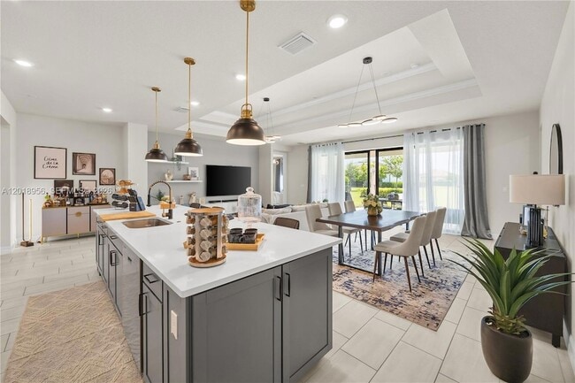 Building Photo - 4549 Pinehurst Trl W