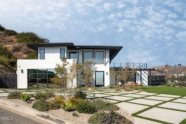 Building Photo - 708 Skyview Terrace