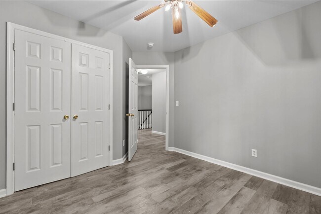 Building Photo - Western Branch 4 bed Ready Now!!