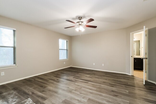 Building Photo - 19190 Shire Horse Blvd