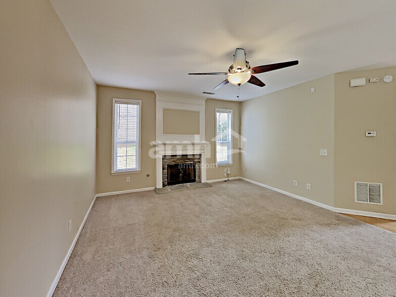 Building Photo - 2632 Back Creek Chase