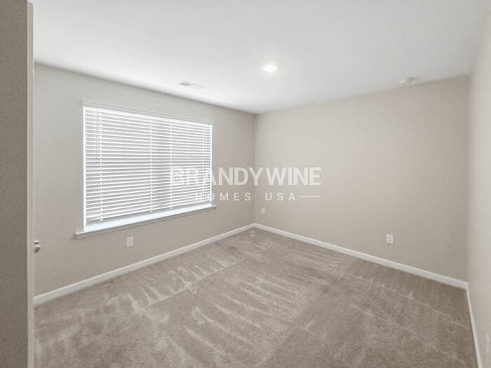 Building Photo - 680 Friesland Dr