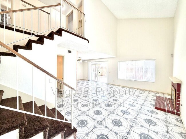 Building Photo - 1523 Apple Creek Dr