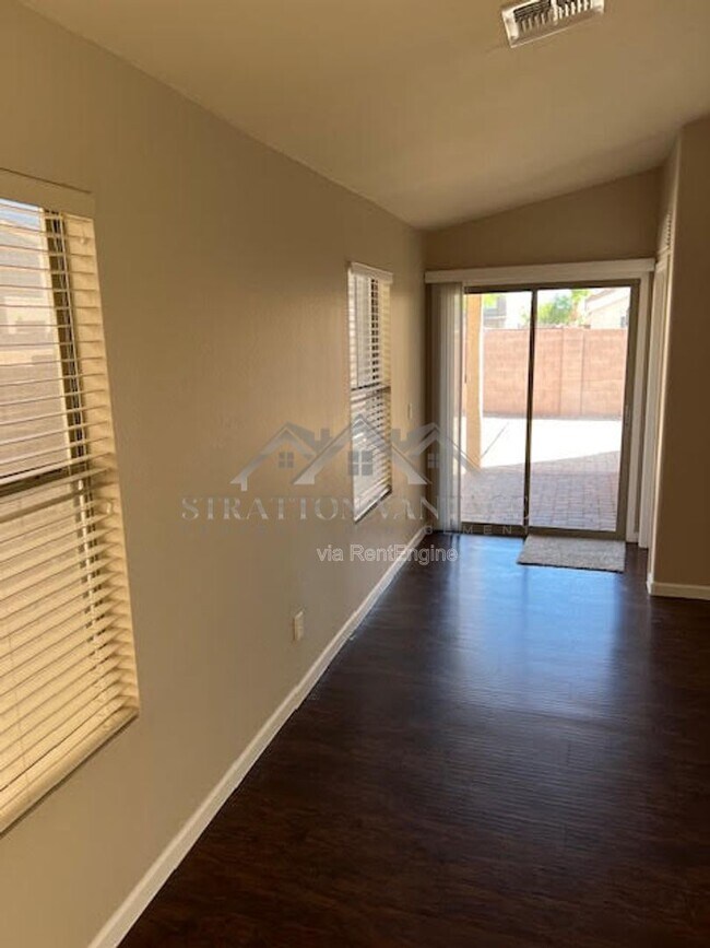 Building Photo - 11429 W Austin Thomas Dr