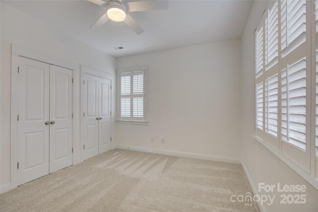 Building Photo - 11330 Deer Ridge Ln
