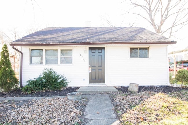 Building Photo - 3765 Liverpool Rd