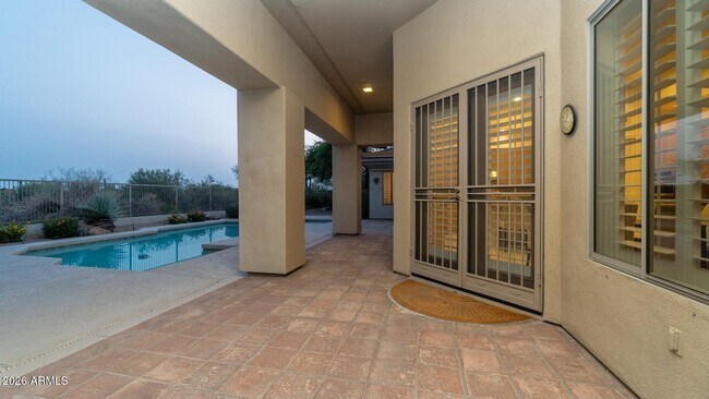 Building Photo - 6461 E Crested Saguaro Ln