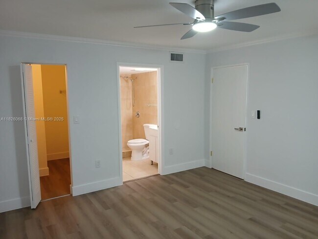Building Photo - 6955 NW 186th St