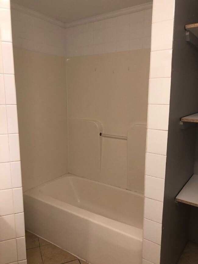 Building Photo - 3 Bedroom Apartment - 1st Floor Unit