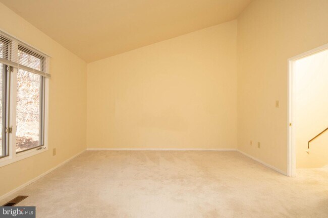 Building Photo - 10923 Whiterim Dr