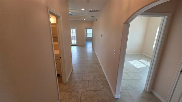 Building Photo - 3118 Roosevelt Ave