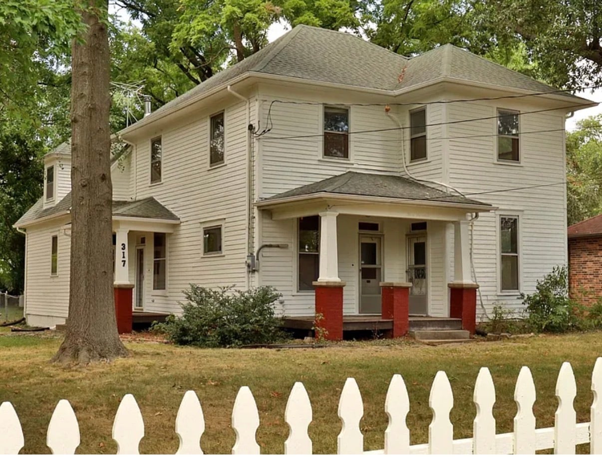 Building Photo - 317 E Glenwood St