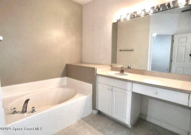 Building Photo - 3660 Hickory Park Dr