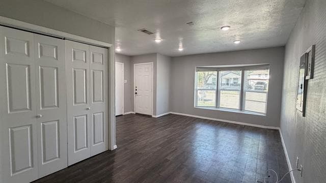 Building Photo - 4114 Ladale Dr