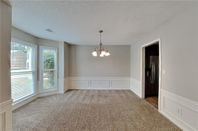 Building Photo - 345 Outwood Mill Ct