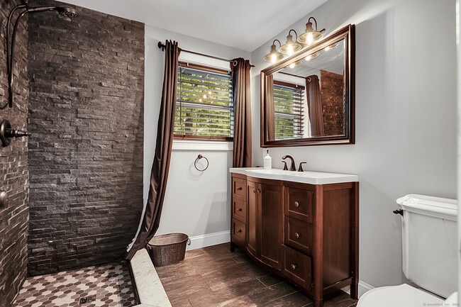 Building Photo - 46 West St