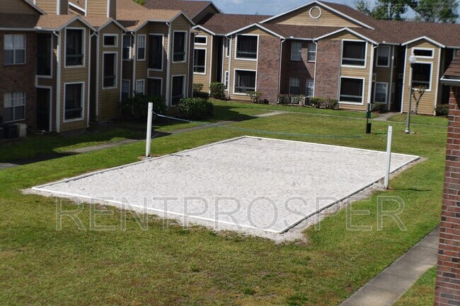 Building Photo - 5501 Rosebriar Way