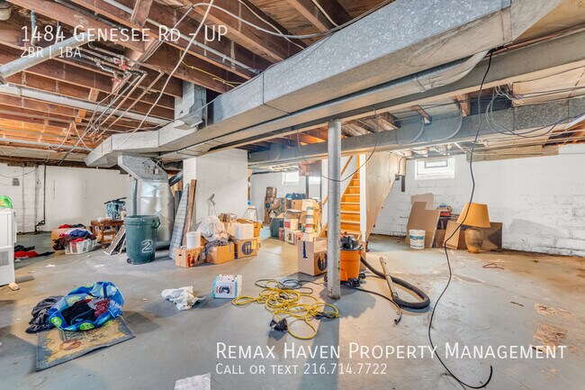 Building Photo - 1484 Genesee Rd