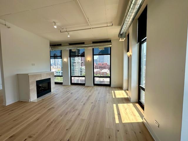 Building Photo - 740 W Fulton St