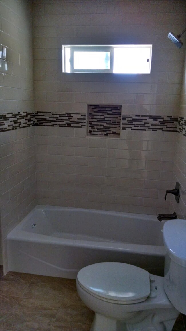 Building Photo - 17065 E Benbow St