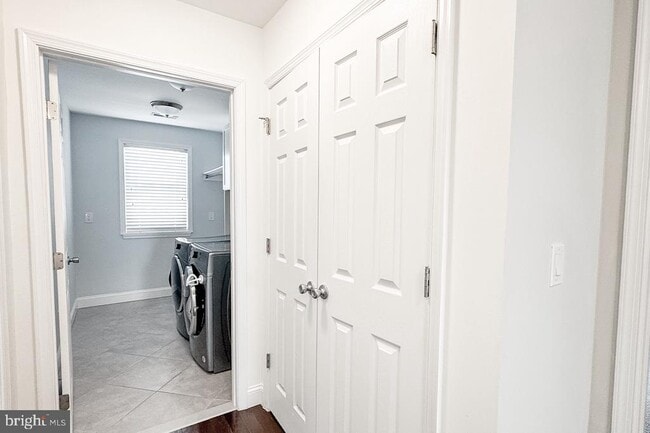 Building Photo - 2809 Bolling Rd