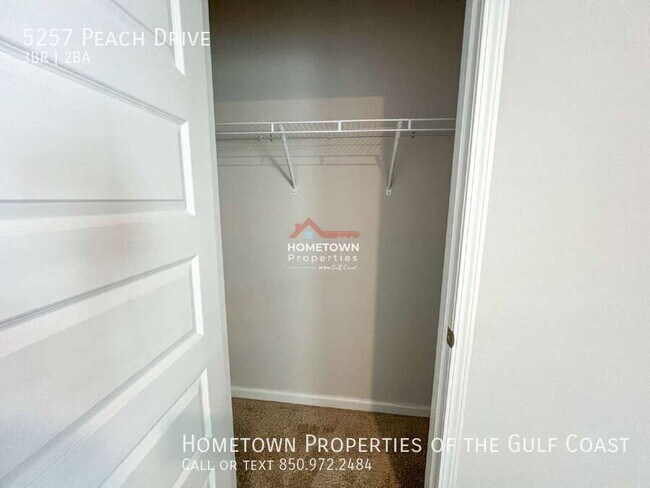 Building Photo - 5257 Peach Dr