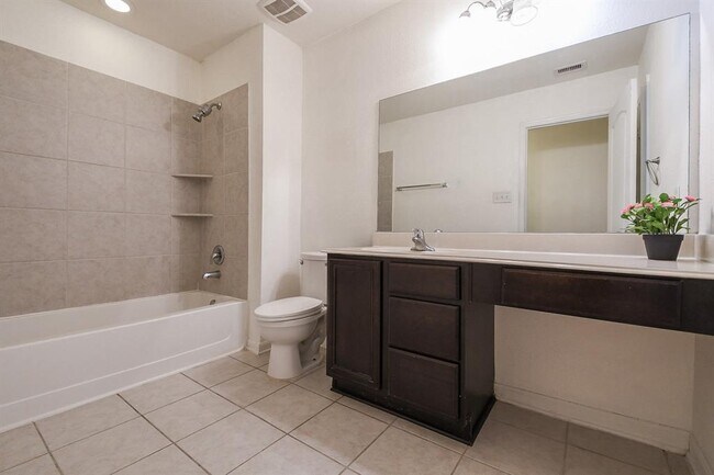 Building Photo - 4218 Kendall Rock Ln