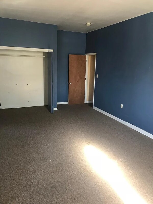 Building Photo - 728 Anderson St