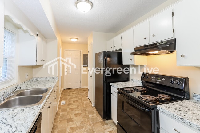 Building Photo - 1028 Thurmond St