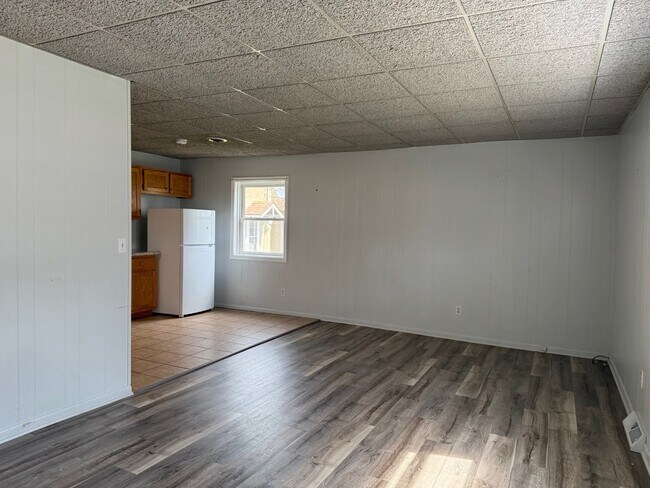 Building Photo - 826 N Spalding St