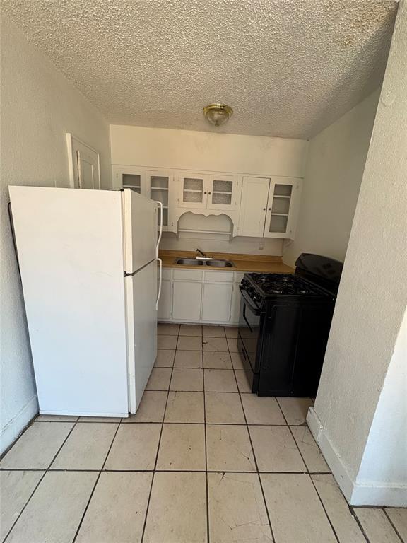 Building Photo - 437 NW 26th St