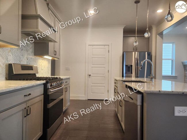 Building Photo - 838 Griffin Park Cir