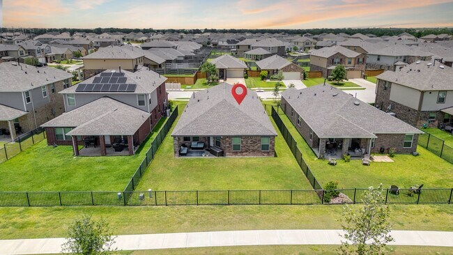 Building Photo - 10433 Russell Pines Dr
