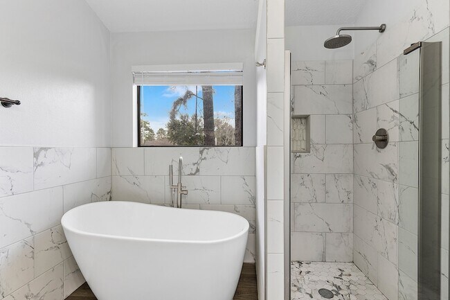 Building Photo - 3223 Golden Willow Dr