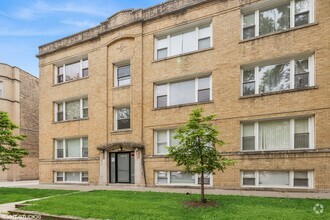 Building Photo - 2319 W Rosemont Ave
