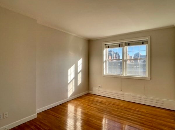 Building Photo - 122 Beacon St