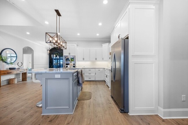 Building Photo - 4953 Hatfield Cir