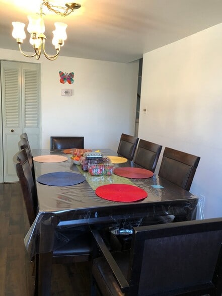 Building Photo - 4240 Embassy Dr