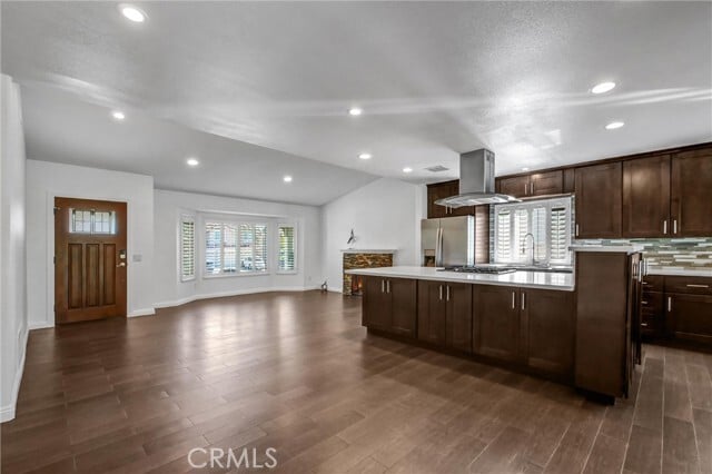 Building Photo - 751 Colusa Dr