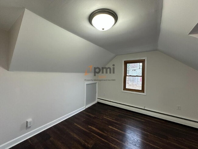 Building Photo - 7457 Clay St