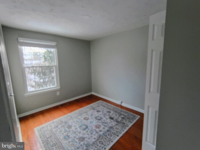 Building Photo - 7445 Aspenpark Rd